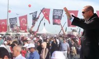 Erdoğan konuşurken mitingi terk ettiler