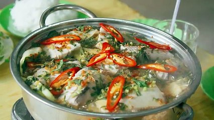 Unbelievable STINGRAY HOT POT in Vietnams Vung Tau! (Feat. Jesus Christ)