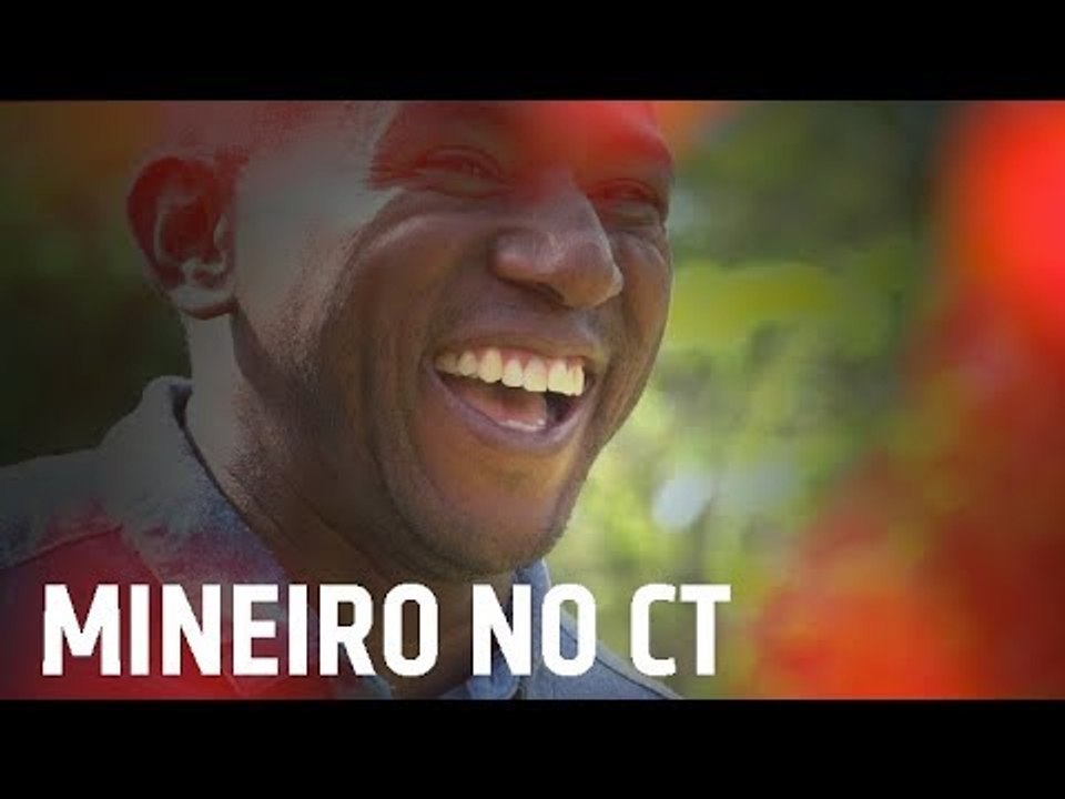 MINEIRO MATA SAUDADE DO TRICOLOR E RELEMBRA SAN-SÃO | SPFCTV
