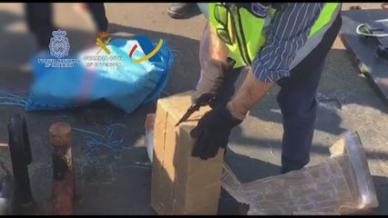 Quince toneladas de hachís interceptadas en un pesquero