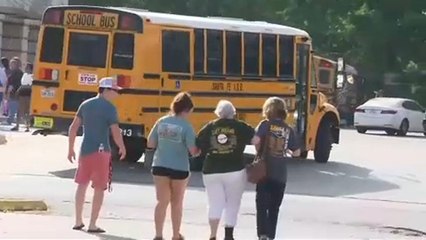 Iskolai lövöldözés Texasban, 10 halott