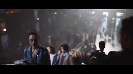 Apple Watch Series 3 + Apple Music — Roll — Apple