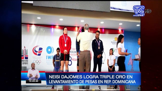 Ecuatoriana Neisi Dajomes logra triple medalla de oro en levantamiento de pesas