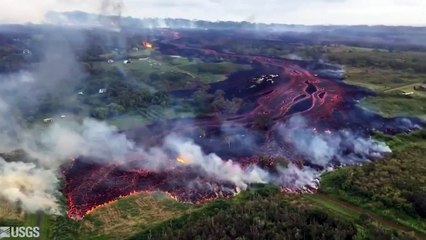 Hawaii volcano sends lava rushing towards ocean