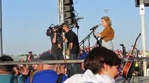 Maddie Poppe sang Landslide Today