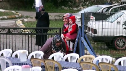 Mahalle sakinleri 10 yıldır iftarda aynı sofrada buluşuyor - ANKARA
