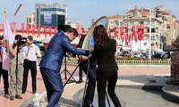 Taksim'de 19 Mayıs töreninde gerginlik