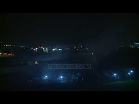 Një muaj, zjarri toksik. Vazhdon djegia e plastikës - Top Channel Albania - News - Lajme