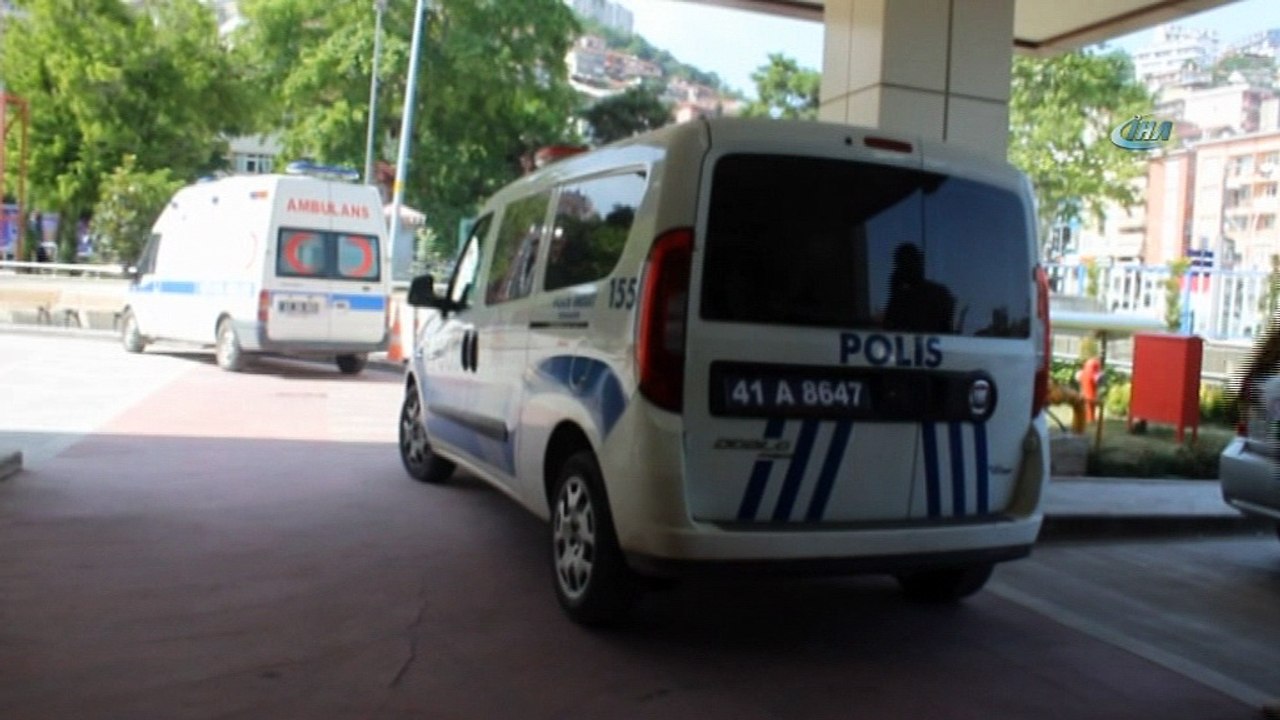 Bal satıcısı yaşlı adamın gözüne biber gazı sıkıp 300 TL’sini gasp ettiler