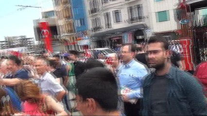 Polis Mehteran Birliği, Taksim’de vatandaşları coşturdu