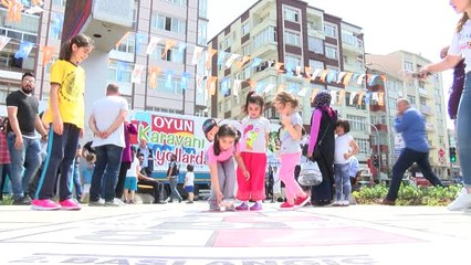 Oyun Karavanı Kimsesiz ve Engelli Çocuklar İçin Yola Çıktı