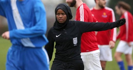 Büyük Britanya'nın İlk Müslüman Kadın Hakemi Ülke Gündemine Oturdu