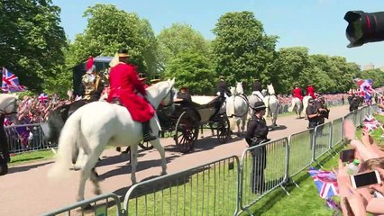 Mariage royal à Windsor : la foule chavire pour le couple