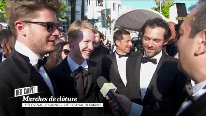 Victor Polster et l'équipe du film "Girl" sur le tapis rouge - Cannes 2018