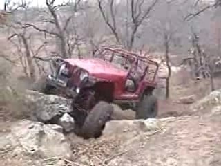 Régis S'Adonne Au 4x4 En Jeep