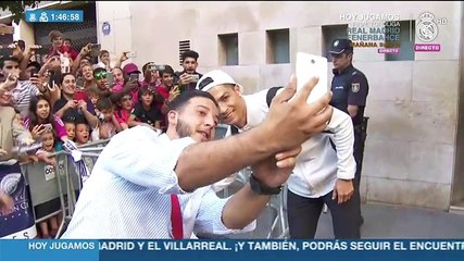 El Real Madrid deja el hotel camino del Estadio de la Cerámica