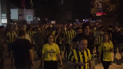 Fenerbahçeli Taraftarlar Stattan Üzgün Ayrıldı -Hd