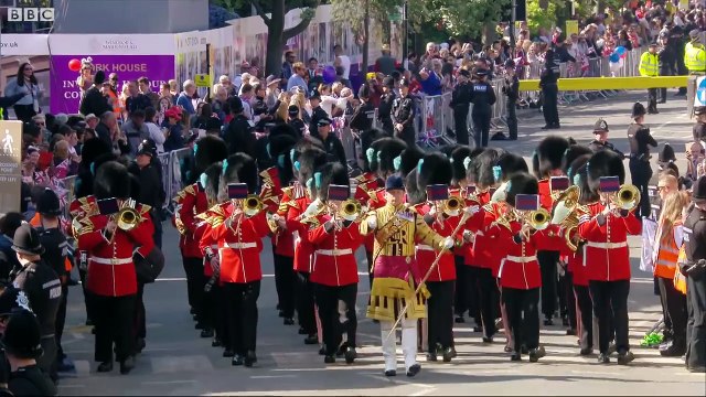 Royal wedding - Highlights from Harry and Meghan's wedding - BBC News