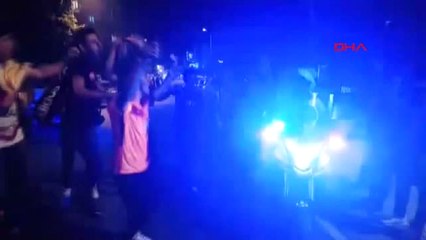 Denizli'de Yer Gök Sarı Kırmızı Oldu