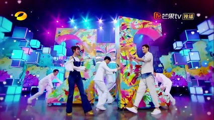 《快乐大本营》20180519期：张翰周一围腿部拔河火花四射 戚薇肖战“穿越”飙演技 Happy Camp【湖南卫视官方频道】_001