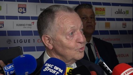 38e j. - Aulas soutient Genesio malgré les banderoles