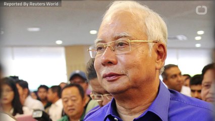 Malaysia Watches As Disgraced Former-PM Najib's Apartment Raided