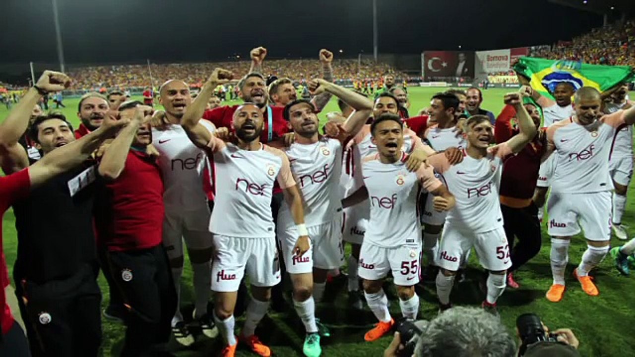 Şampiyon Galatasaray !