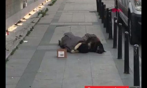 Taksim'de yürekleri sızlatan görüntü