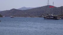 Muğla-Marmaris Açıklarında Görülen Köpek Balığı Şaşkınlık Yarattı