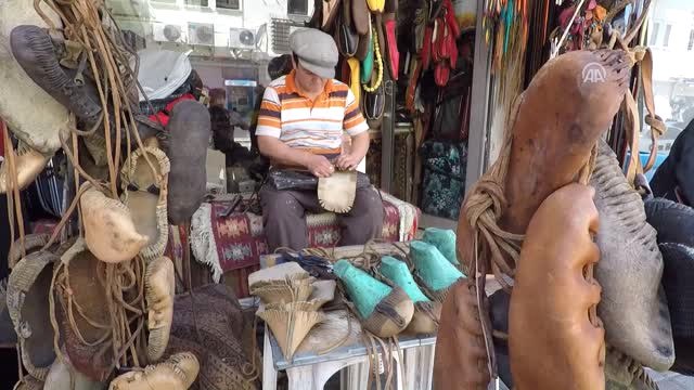 Teke Yöresi Çarığı Tunahan Ustayla Hayat Buluyor