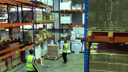 La nuit ces ouvriers dansent sur Arctic Monkeys au lieu de travailler !