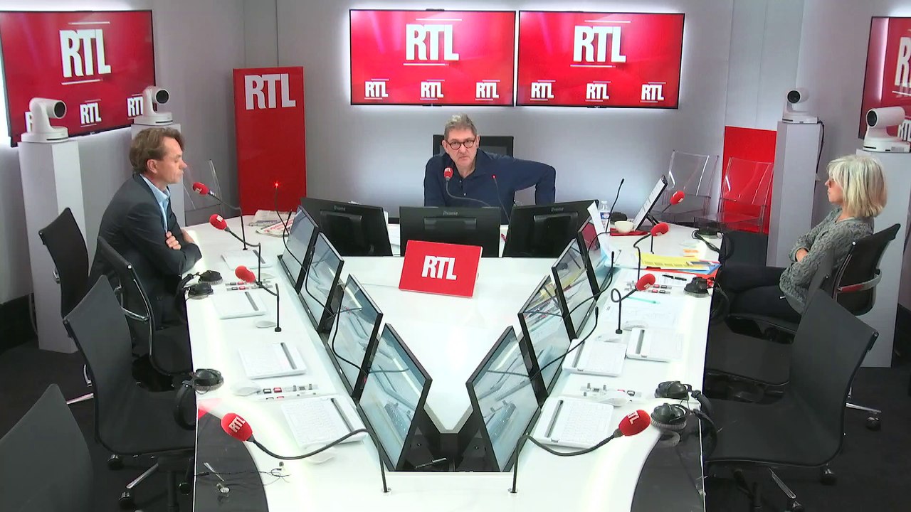 Deuxième journée de solidarité : "Ça permet d'apporter 2,5 milliards chaque année", assure un économ