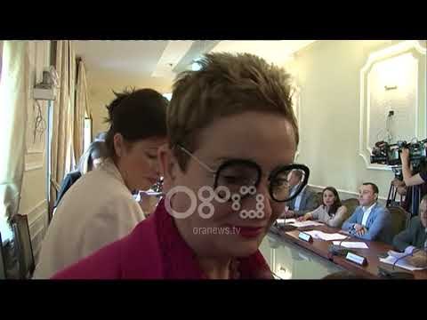 Ora News - Opozita braktis Ligjet , Manja: Nuk është komisioni i Babales