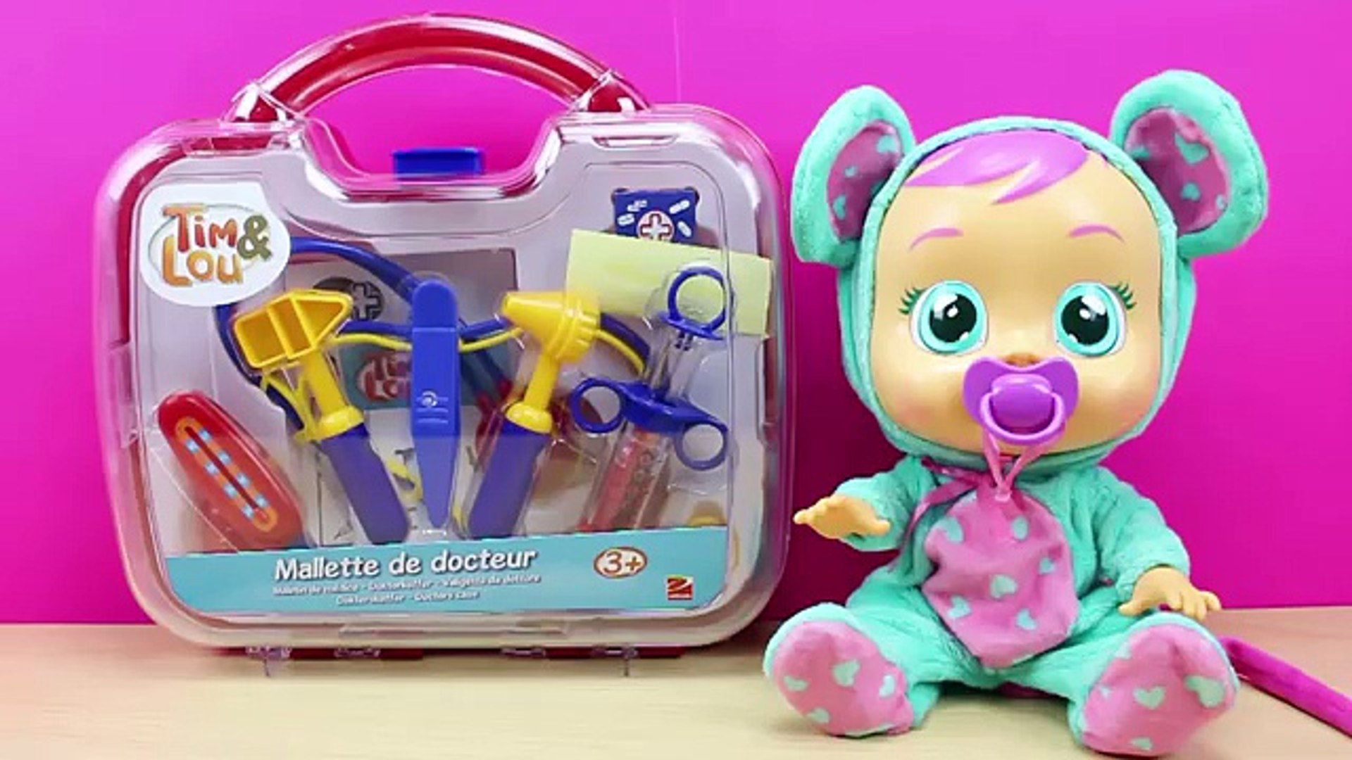 Bebés Llorones Lala está malita y va al médico | Maletín Médico de juguete para la bebé llorona - video dailymotion