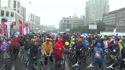 Moskova Sokakları Bisikletlilere Kaldı