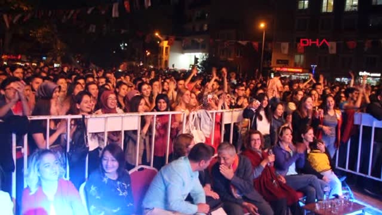Burdur'da Zakkum Konseri