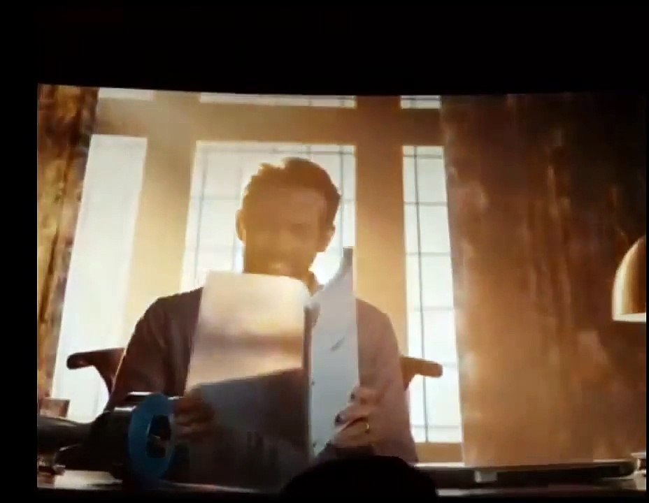 Deadpool kill Ryan Reynolds when he reads Green Lantern script(Deadpool 2 post Credit Scene)