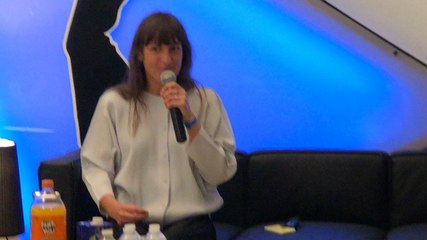 Juliette Armanet en Interview pendan Art Rock 2018