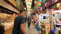 Japanese Street Food - GIANT MUSSELS   Seafood and Street Food of Nishiki Market in Kyoto, Japan