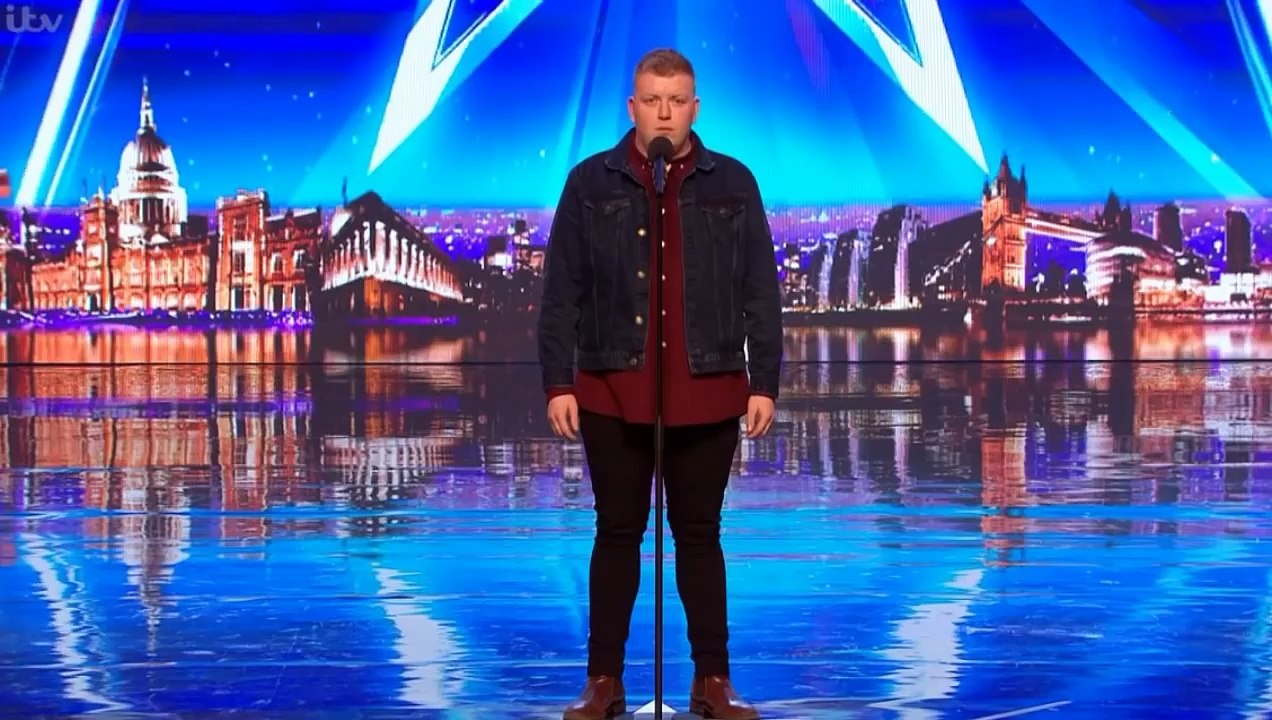 Simon Stops Him But After...A Magical Moment Happens  GOLDEN BUZZER! | Britain´s Got Talent 2018