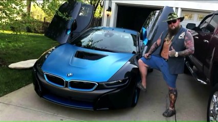 Friends Pay Tribute to Murdered Kansas City Tattoo Artist with Memorial Car Ride