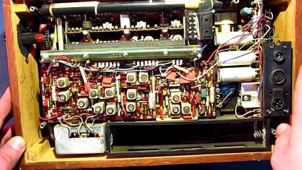 Ремонт радиоприемника ОКЕАН 214. Посмотрим что внутри..