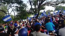 “Viva León jodido”, gritan cientos de leoneses que marchan en el occidente  de Nicaragua   Más información en  goo.gl/V6ujRy