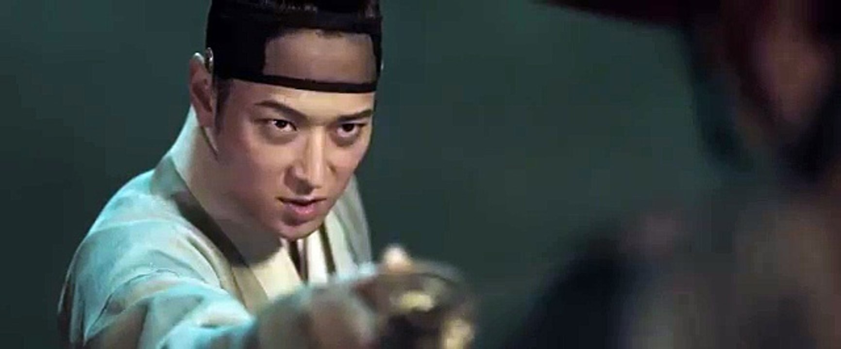 韓国映画、素晴らしい剣の戦いのシーン。(カンドンウォン)
