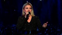 Kelly Clarkson speech on Texas shooting • Billboard Music Awards 2018
