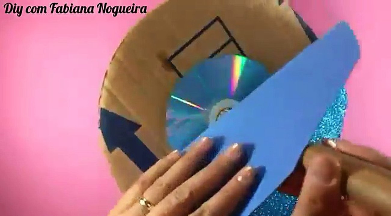 Baleiro Espiral / Feito com Garrafa Pet e Cabo de Vassoura | #Reciclarte