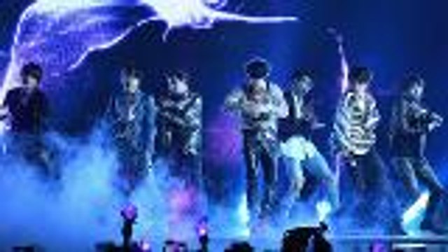 BTS Performs Fake Love & Wins Top Social Artist at 2018 Billboard Music Awards | Billboard News