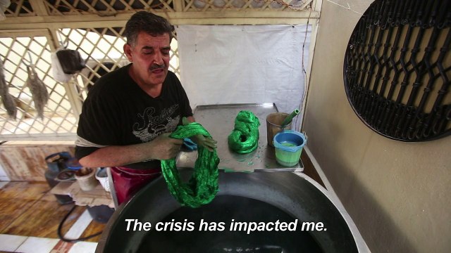 Syrian silk tinting - a fading craft