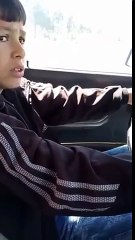 Okulu bırakıp ticarete atılmak isteyen çocuk