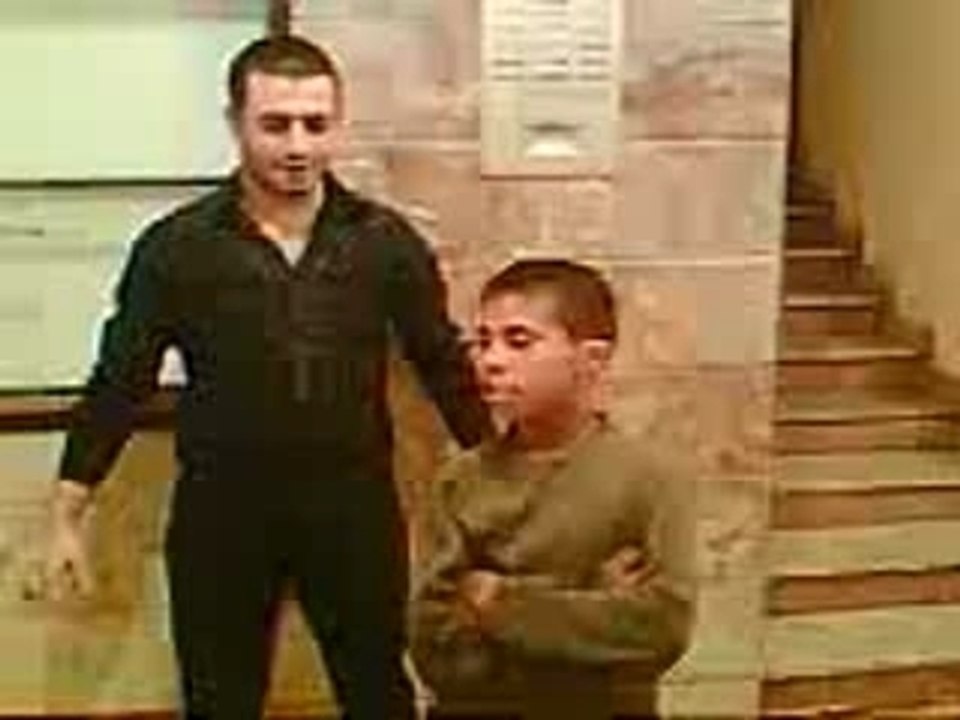 dahke l khayeb"la bête"